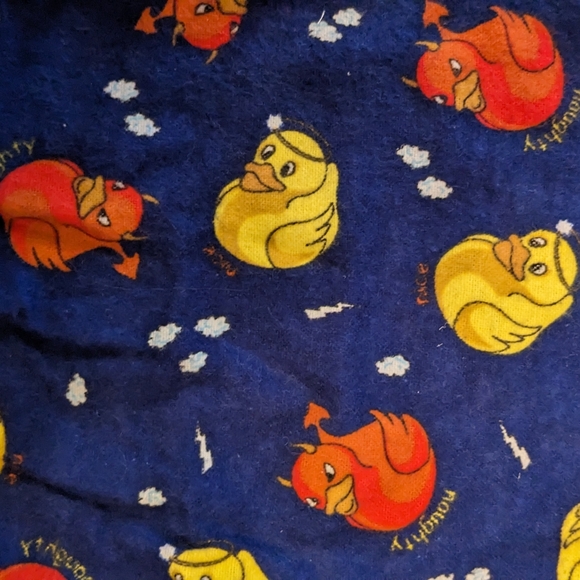 ❤️ Ducks Naughty Nice 2 PCE Boys Pajama Set Sz 6 - Picture 3 of 6